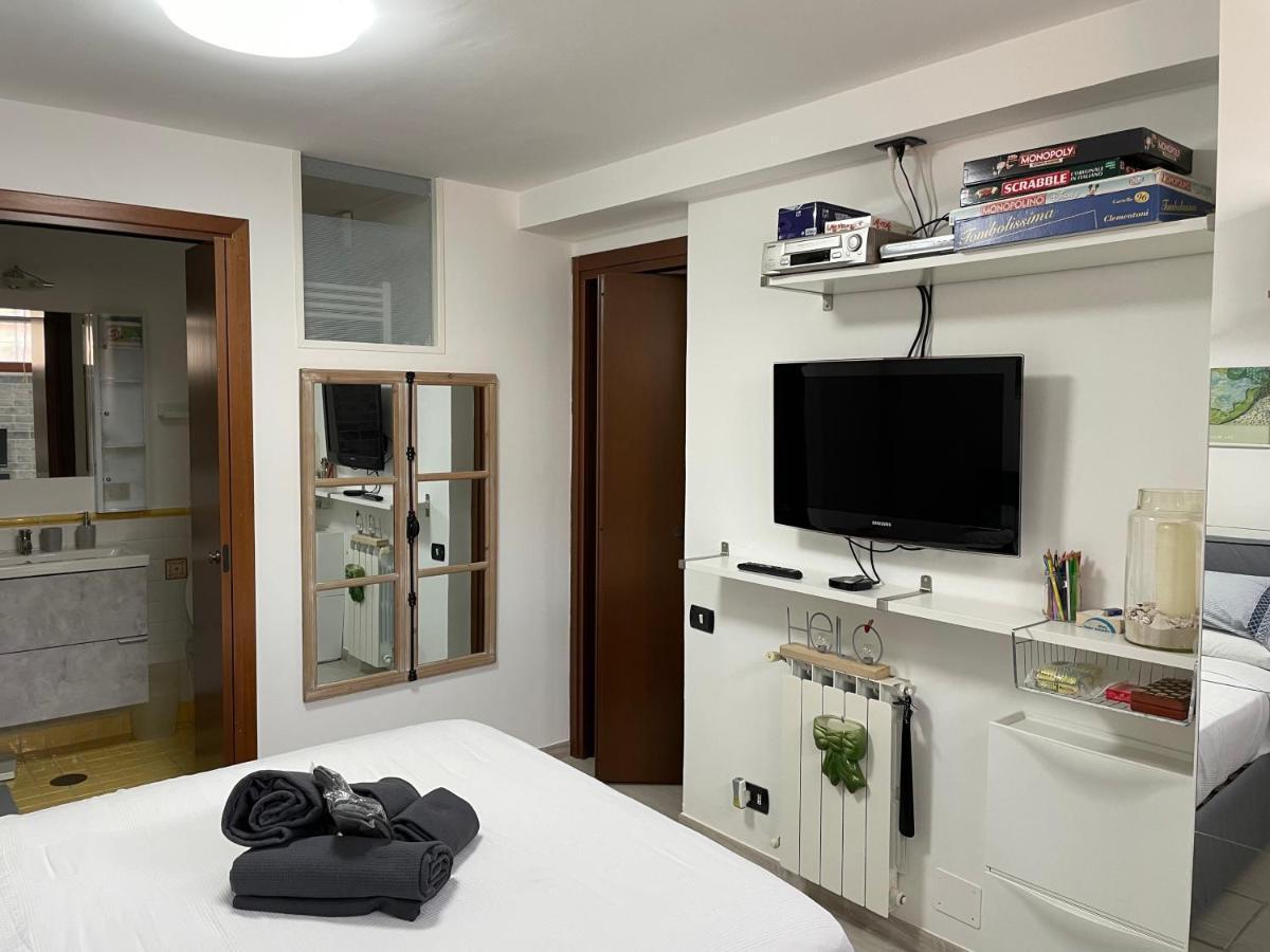 In&Out Apartment - Mostacciano, Eur روما المظهر الخارجي الصورة